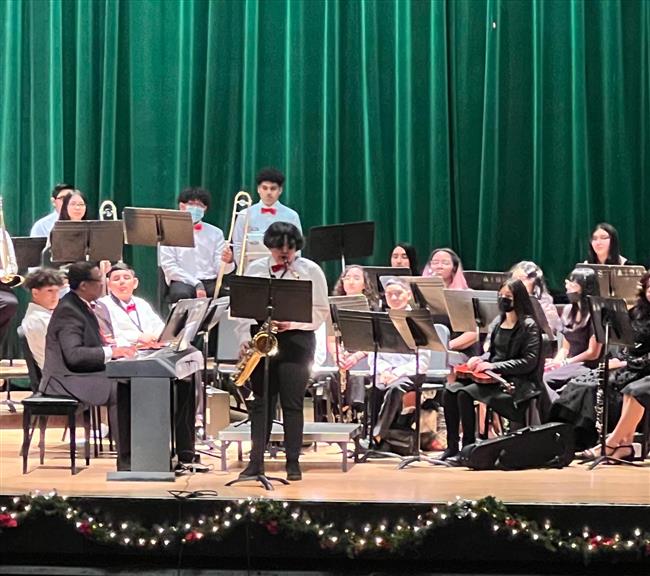 Kalubi Castillo- Tenor Sax Soloist